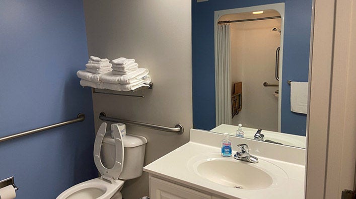Lexington, KY Hope Lodge Guest Room Bathroom